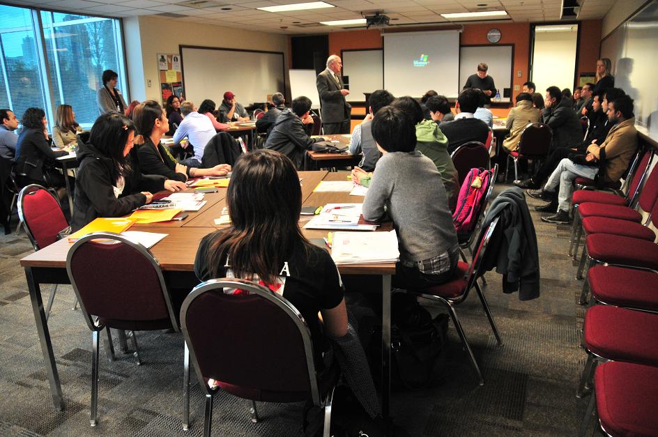 International Student Orientation Draws a Crowd