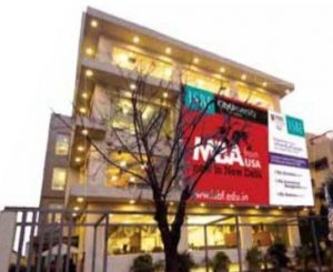 CityU Campus Exterior