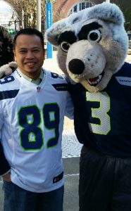 Victor Flores in Seahawks jersey